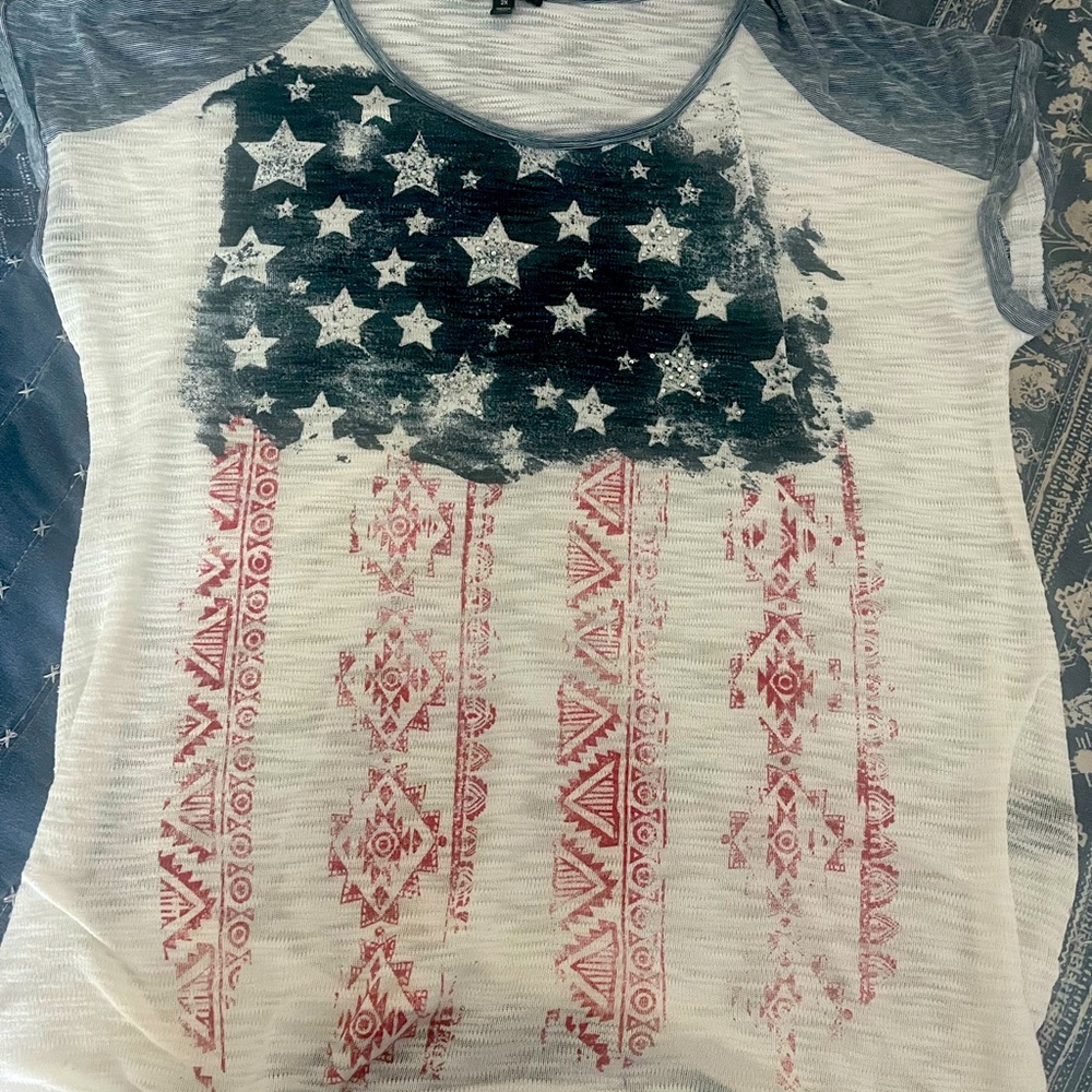 Signature Studios light weight knit tee Stars and Stripes 2X excellent condition